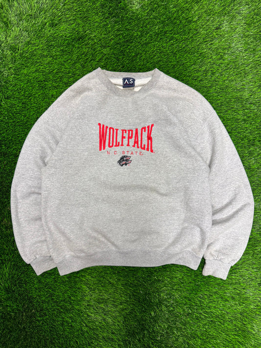 00s NC State University Wolfpack Embroidered Vintage Crewneck (L)
