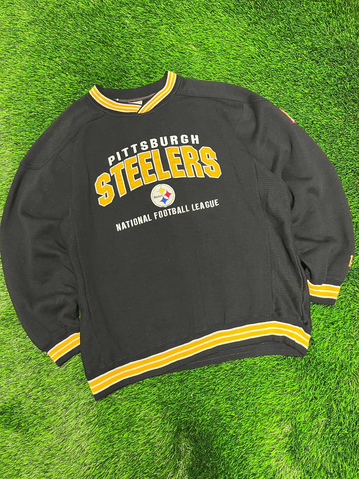 90s Pittsburgh Steelers Embroidered Lee Crewneck (L)