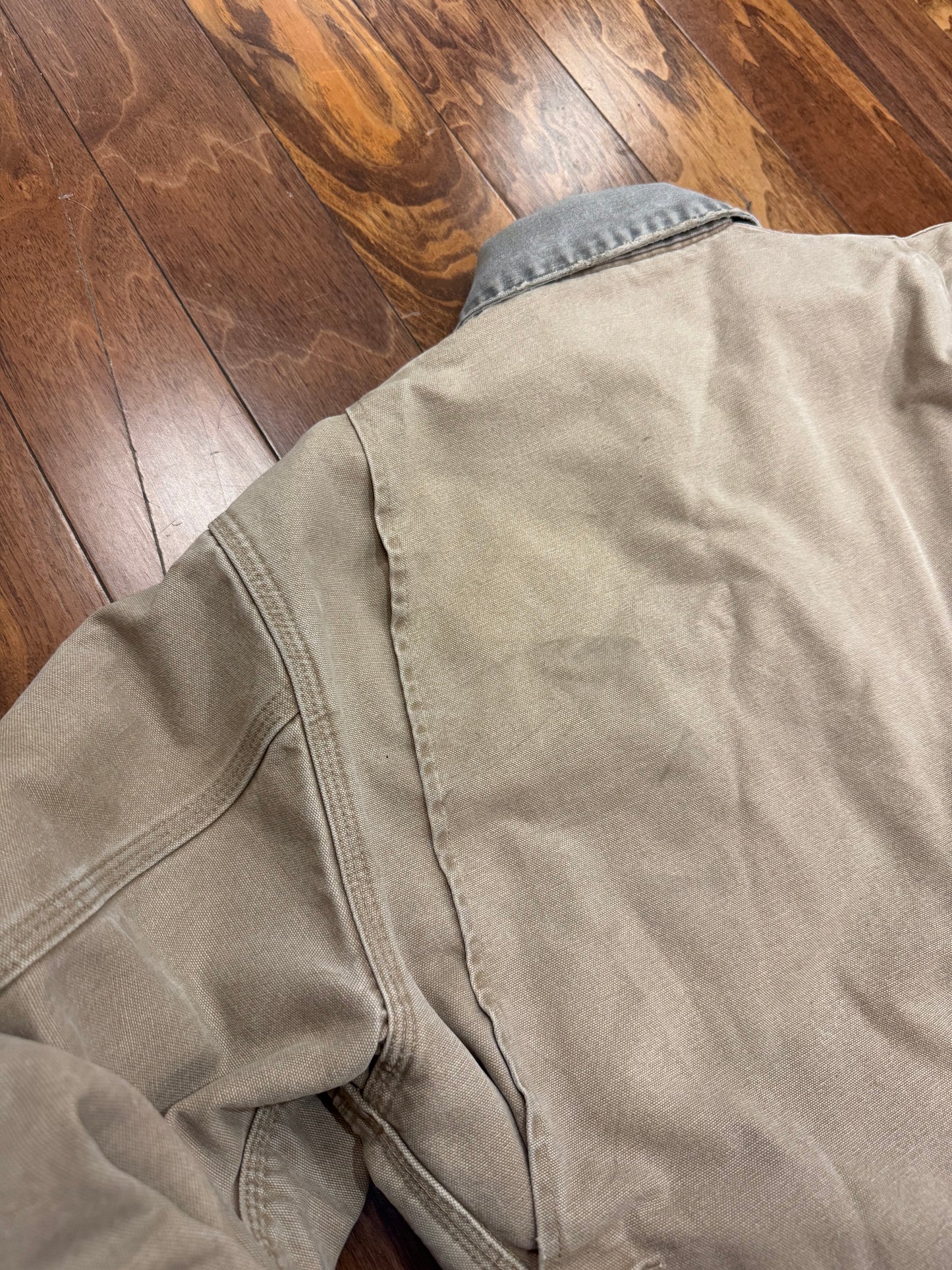 00s Carhartt Detroit Sand Faded Jacket (L)