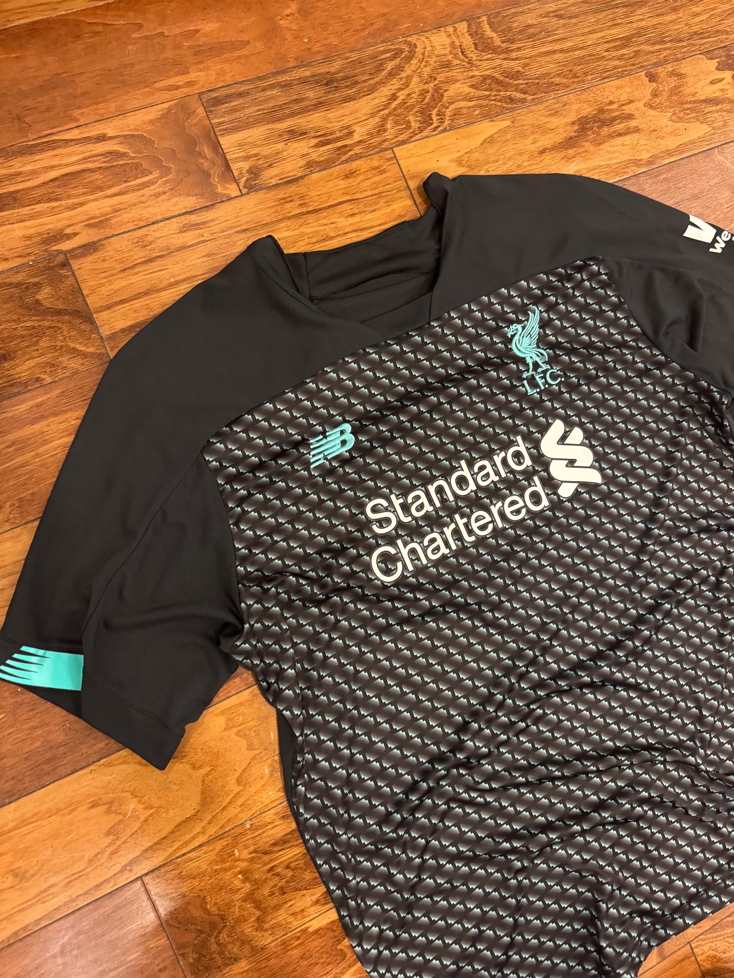 Liverpool Roberto Firmino #9 New Balance Jersey 2019/2020 Kit (XL)
