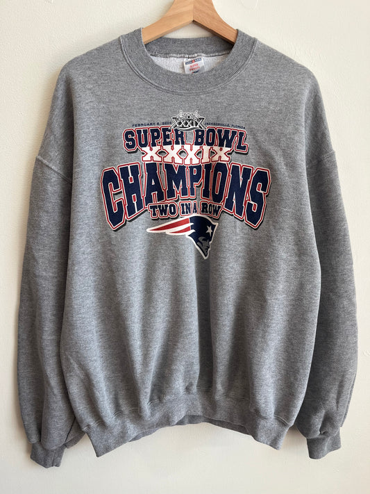 2005 New England Patriots Super Bowl Champion Crewneck (XL)