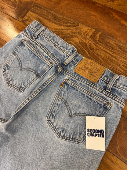 90s Levi's 550 Tapered Relaxed Fit Orange Tab Distressed Jeans (34 x 32)