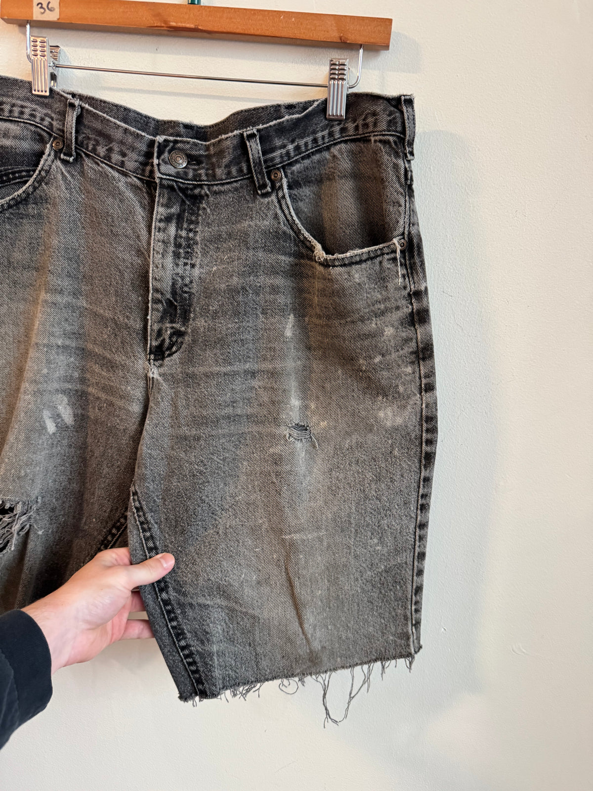 90s Lee Faded Black Distressed Shorts (36)