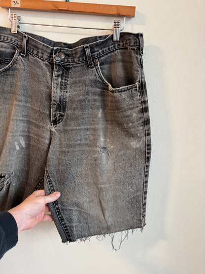 90s Lee Faded Black Distressed Shorts (36)