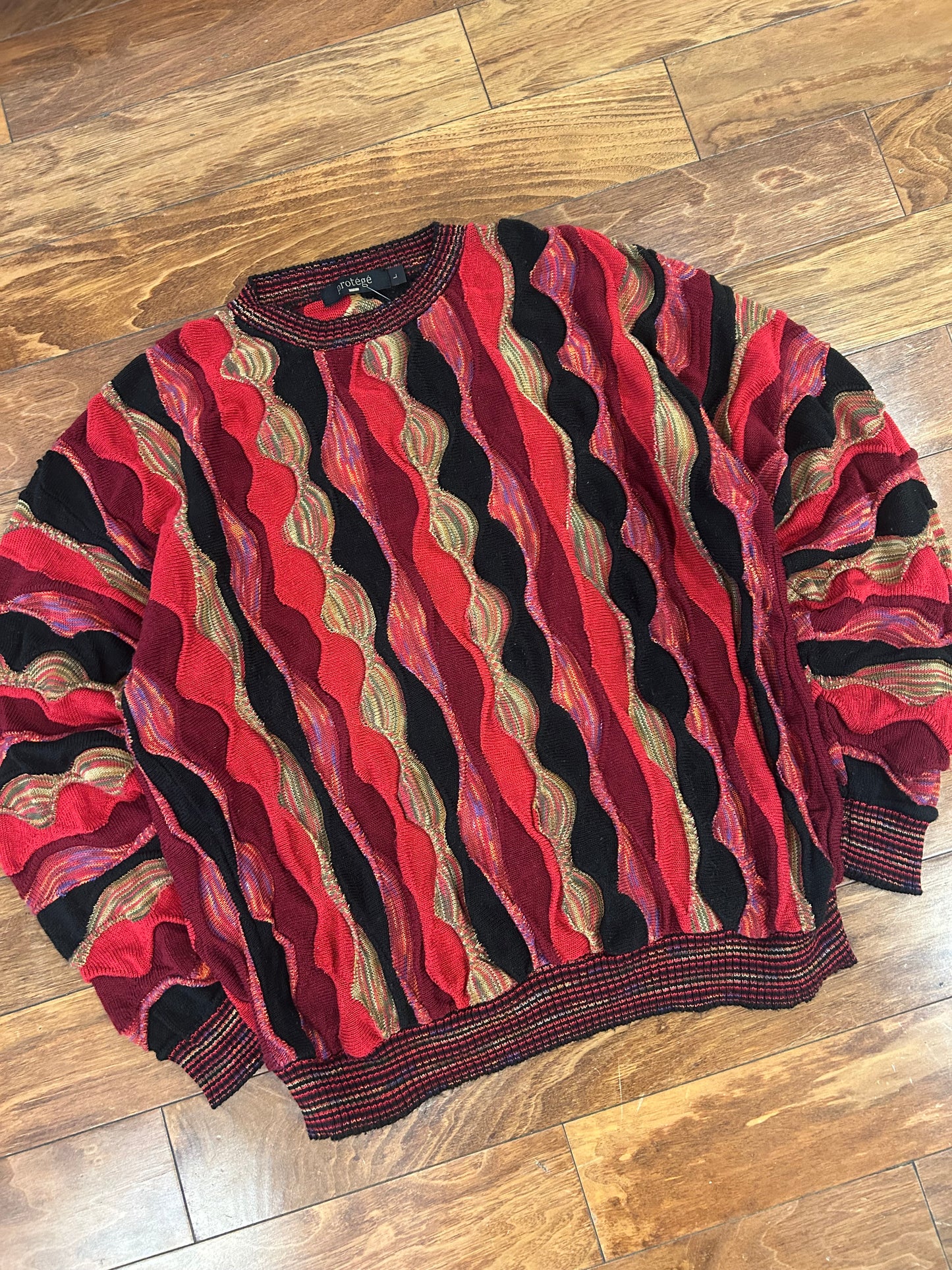 90s Protege 3D Knit Pink/Red Vintage Sweater (L)