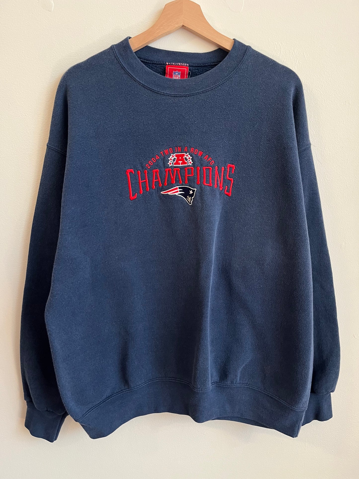 2004 New England Patriots AFC Champions Crewneck (L)