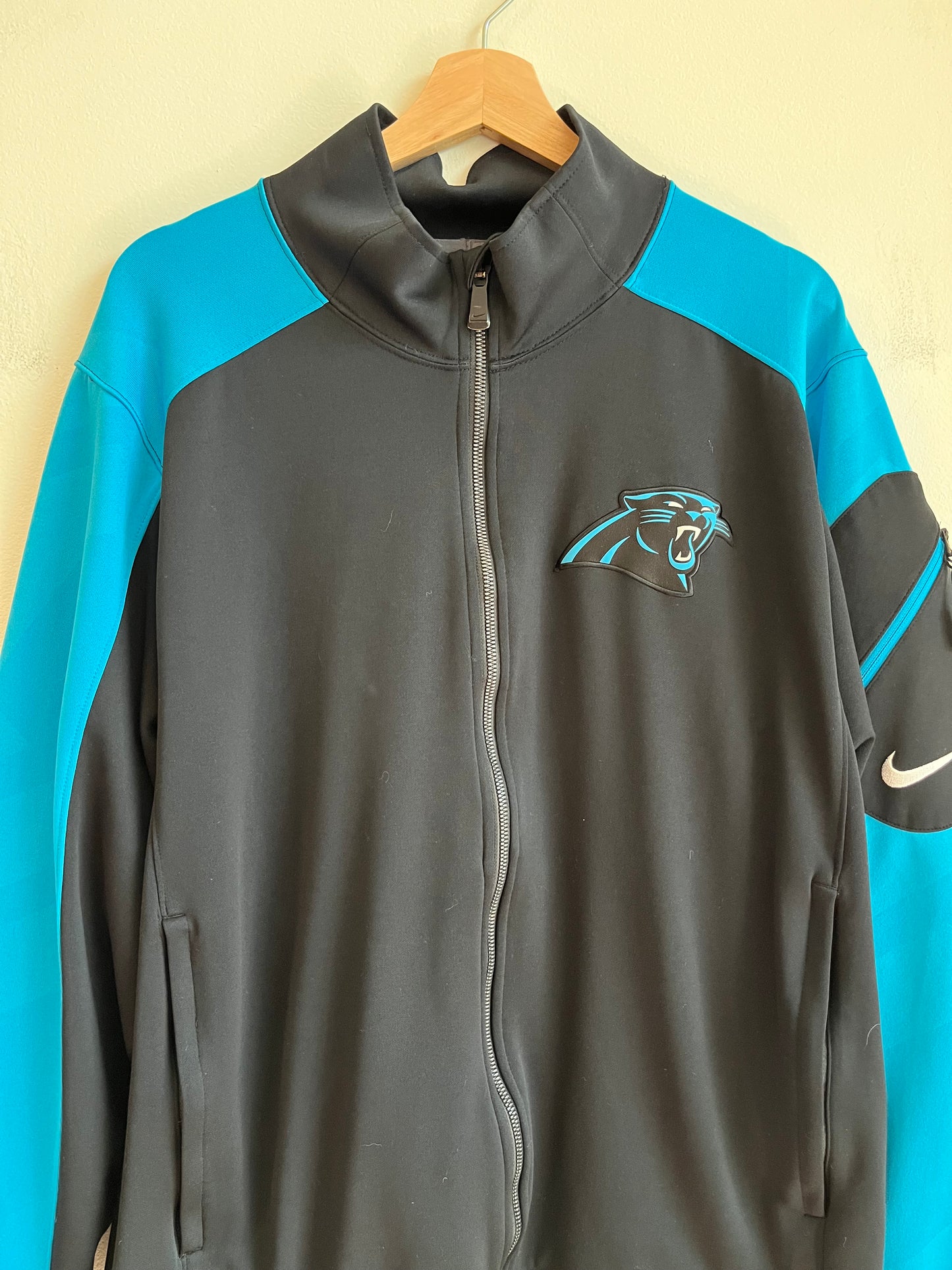 2013 Carolina Panthers Two Tone Dri Fit Zip Up Jacket (XL)