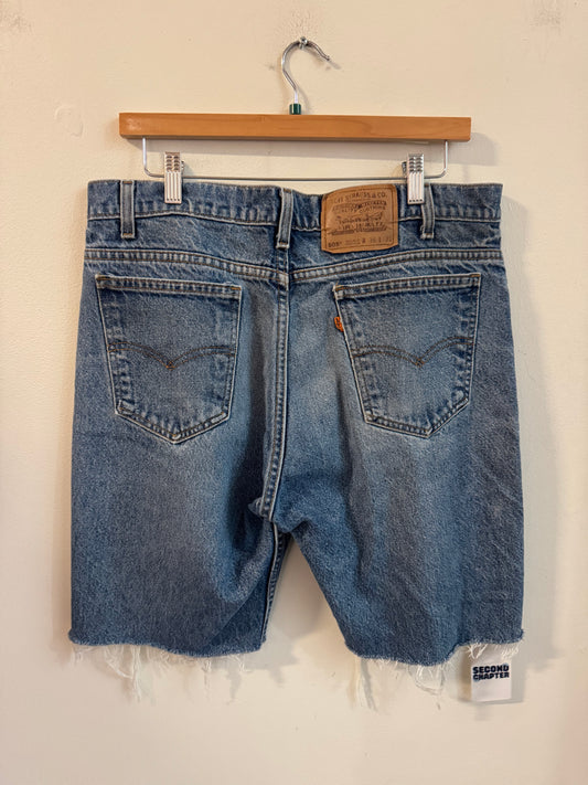 90s Levi's 505 Orange Tab Mud Wash Shorts (36)