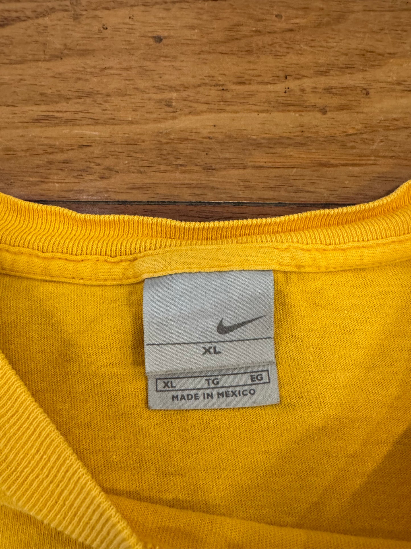 00s Nike Air Spell Out Essential Tee (XL)