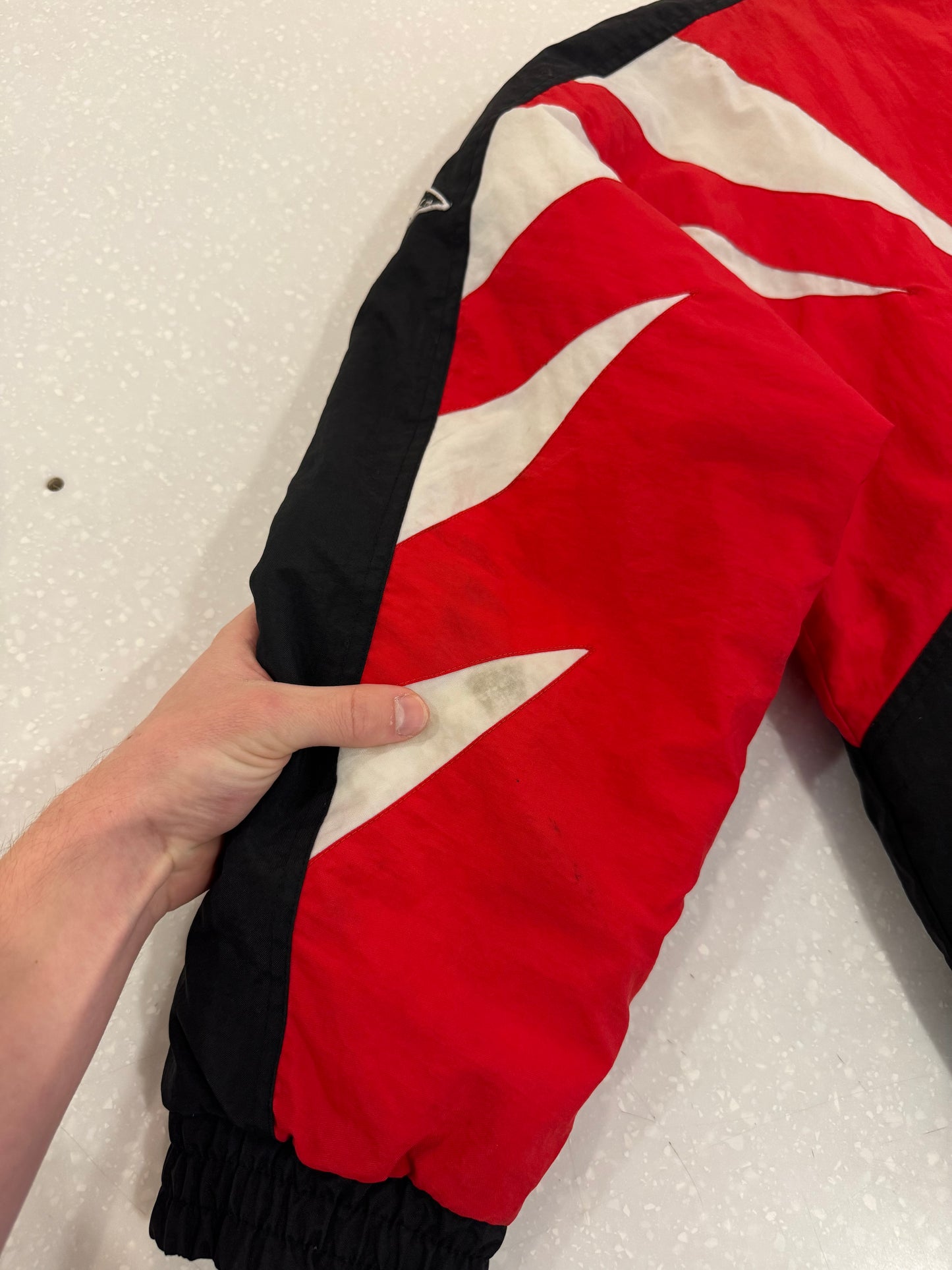 90s NC State (NCSU) Apex Shark Tooth Puffer Jacket (L)