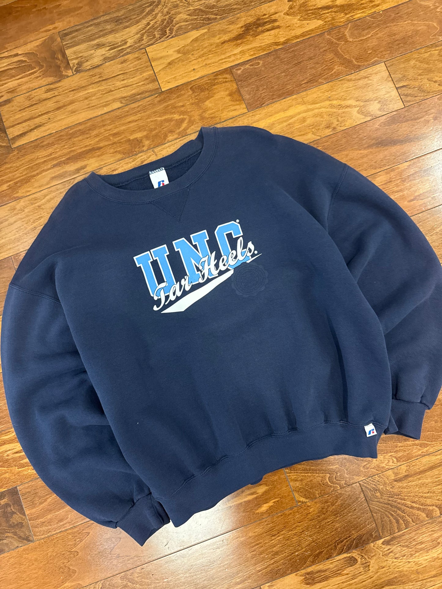 90s UNC Tar Heels Vintage Russell Crewneck (XL)