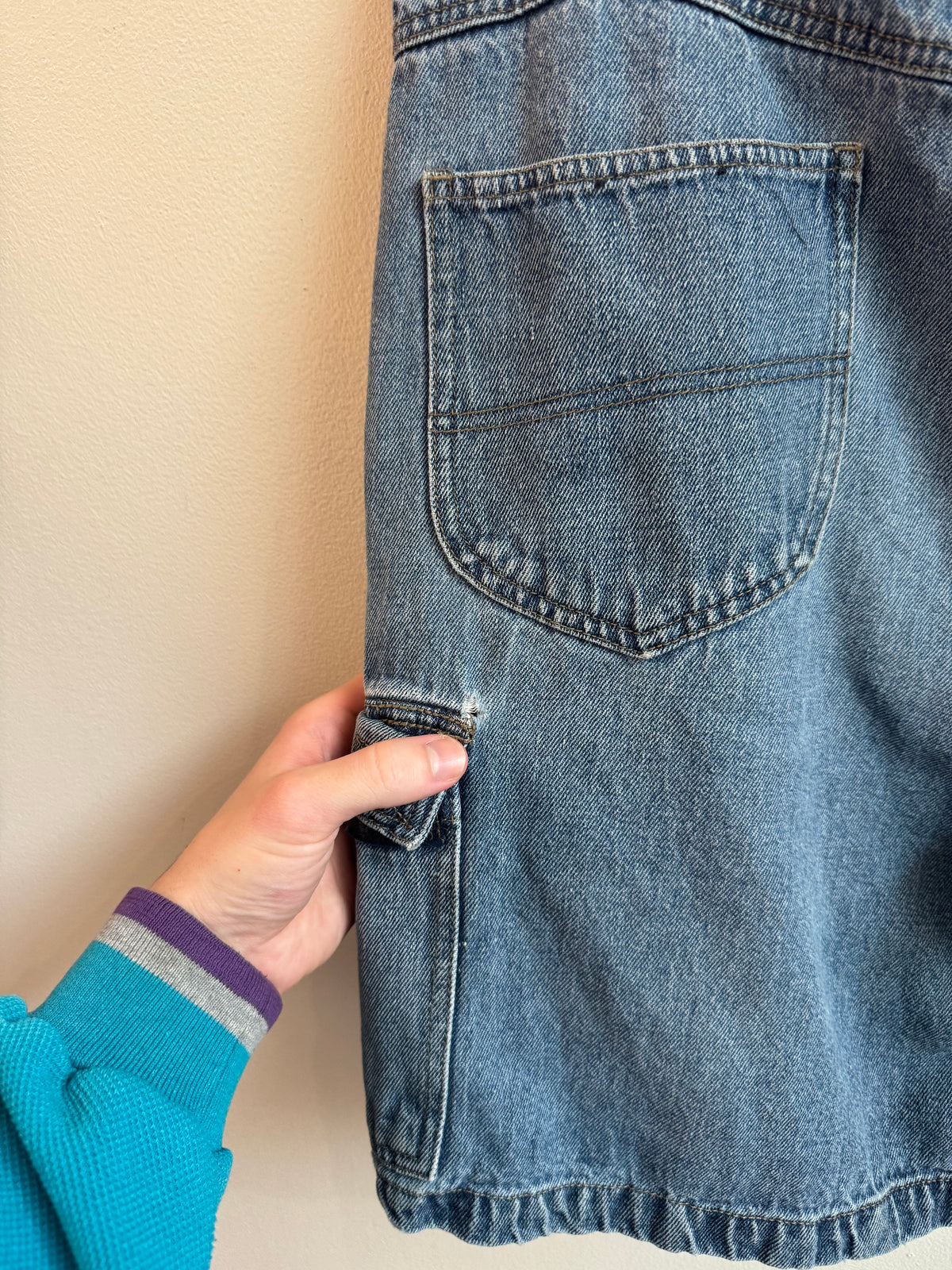 00s Faded Glory Denim Cargo Shorts (36)