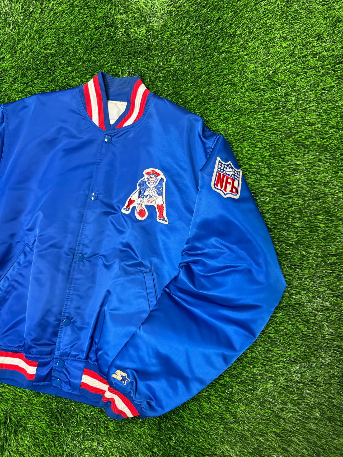80s New England Patriots Old Logo Vintage Starter Satin Jacket (L)