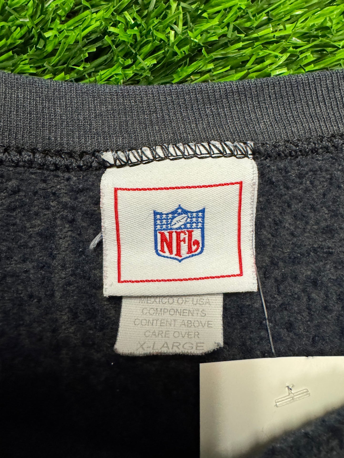 2002 Carolina Panthers Faded Vintage Crewneck (XL)