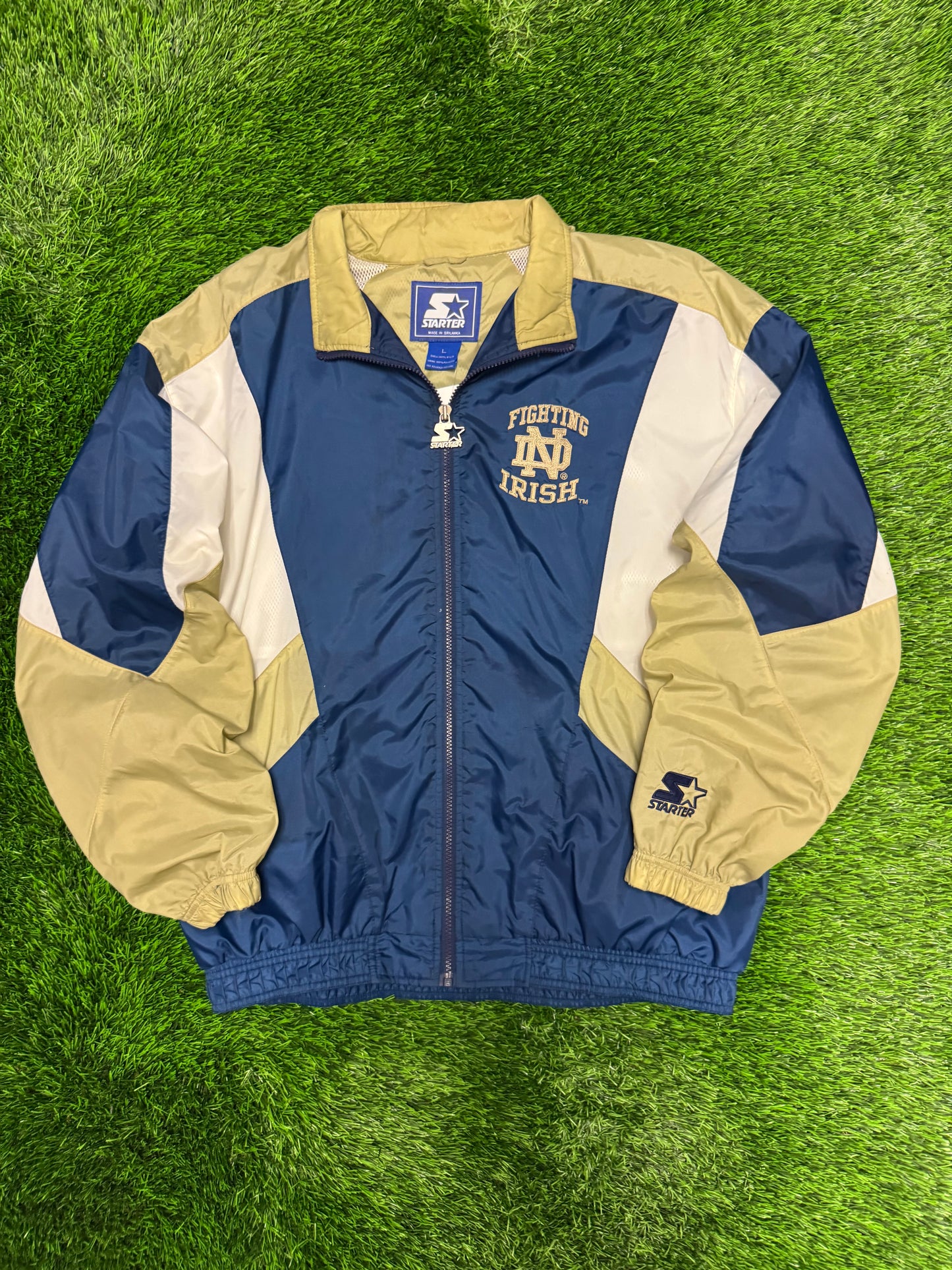 90s University of Notre Dame Starter Embroidered Windbreaker (L)