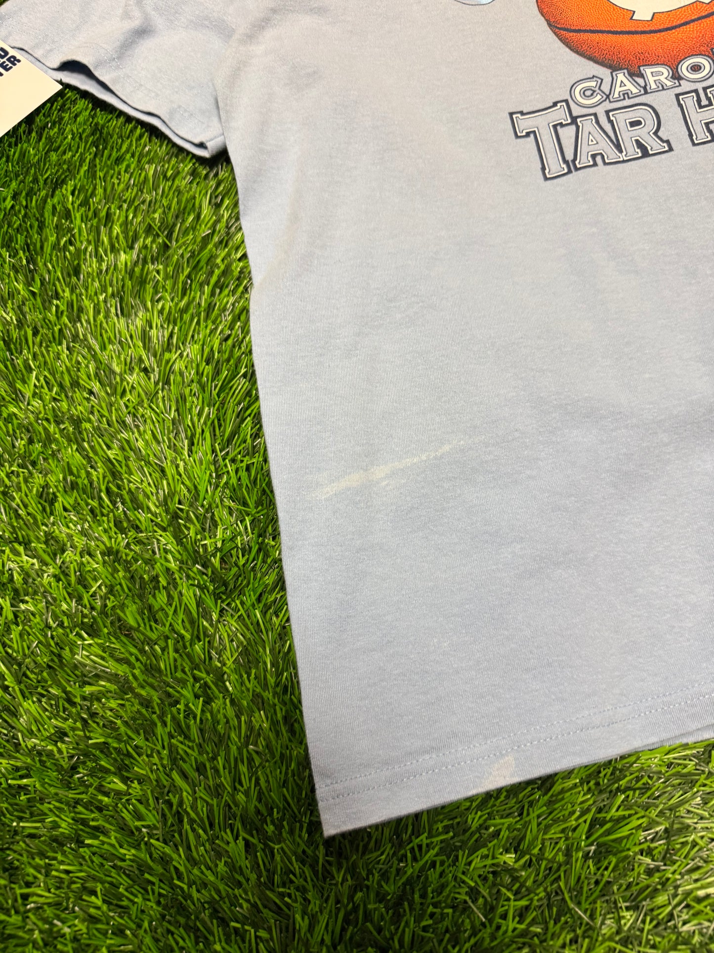 2005 University of North Carolina (UNC) NCAA Champions Stained Tee (XL)