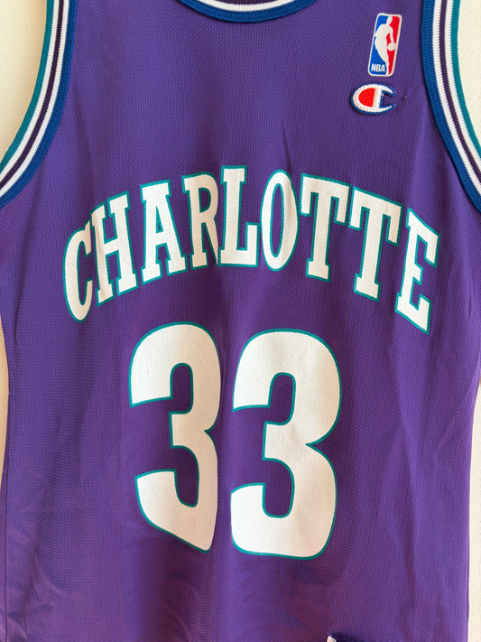 1990s Charlotte Hornets Alanzo Mourning Purple Champion Jersey (S)