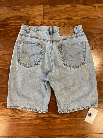 2000 Levi's 505 Jean Shorts (32)