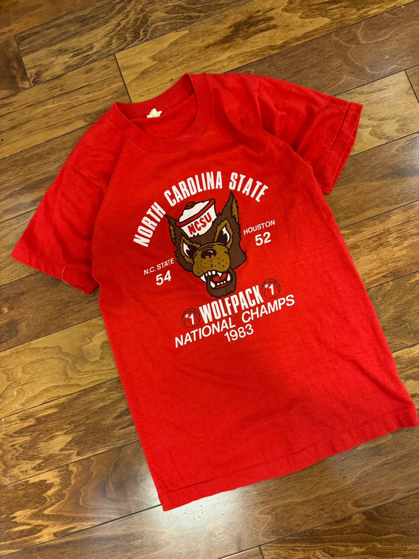 1983 NC State Wolfpack NCAA Vintage Basketball Champions Tee (S)