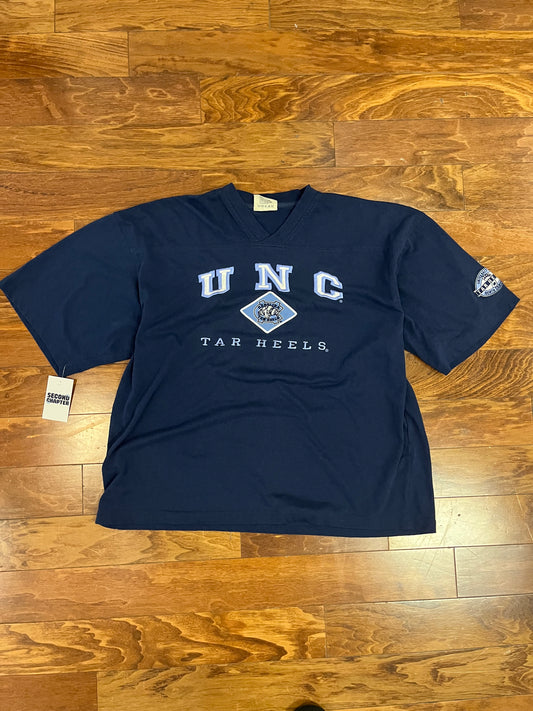 90s UNC Tar Heels Lee V-Neck Tee (XXL)