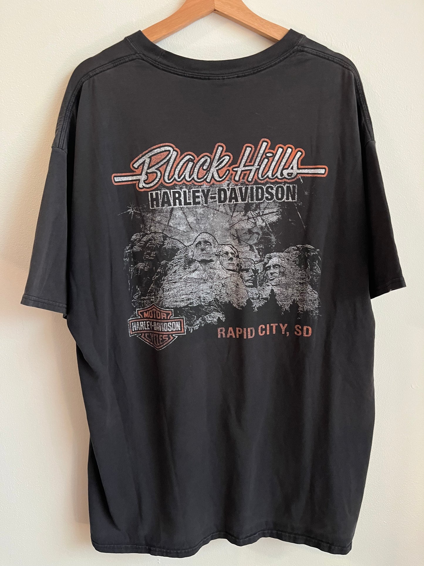 2018 Harley Davidson Sturgis Rapid City Faded Pocket Tee (XXL)