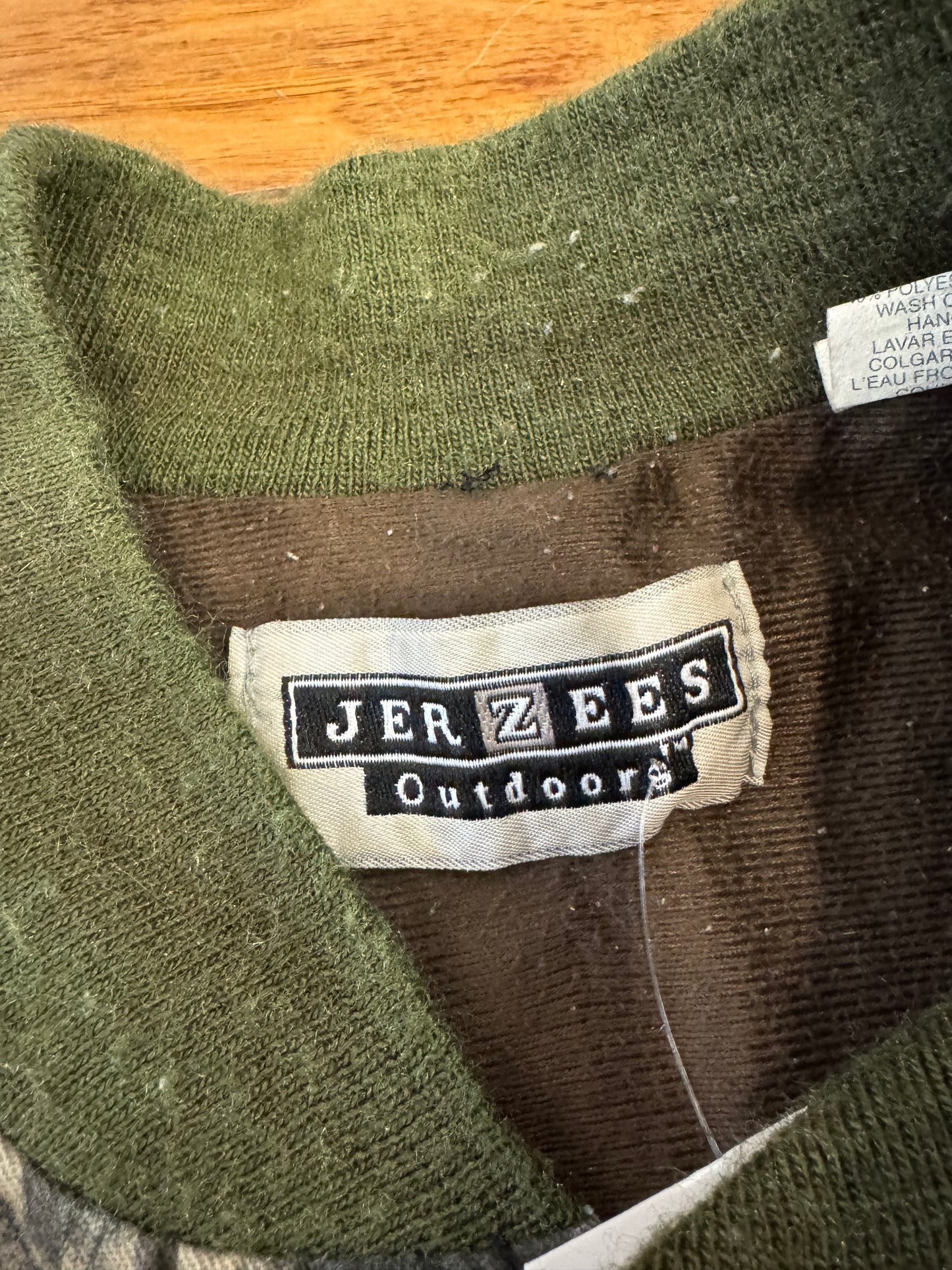 90s Jerzees Outdoors Vintage Camo Bomber Jacket (L)
