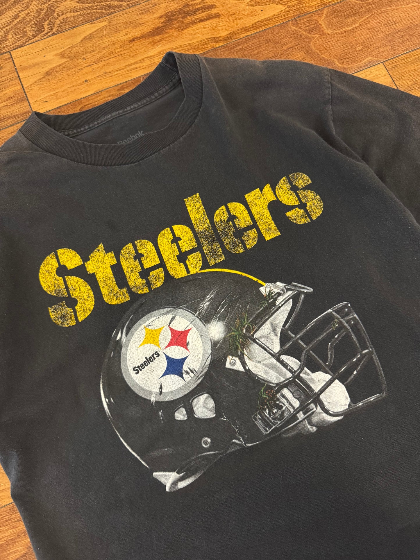 00s Pittsburgh Steelers Helmet Spell Out Vintage Graphic Tee (XL)