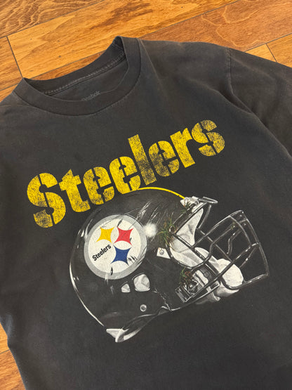 00s Pittsburgh Steelers Helmet Spell Out Vintage Graphic Tee (XL)