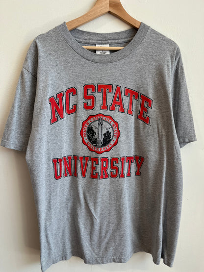 00s NC State Grey Spell Out Tee (L)