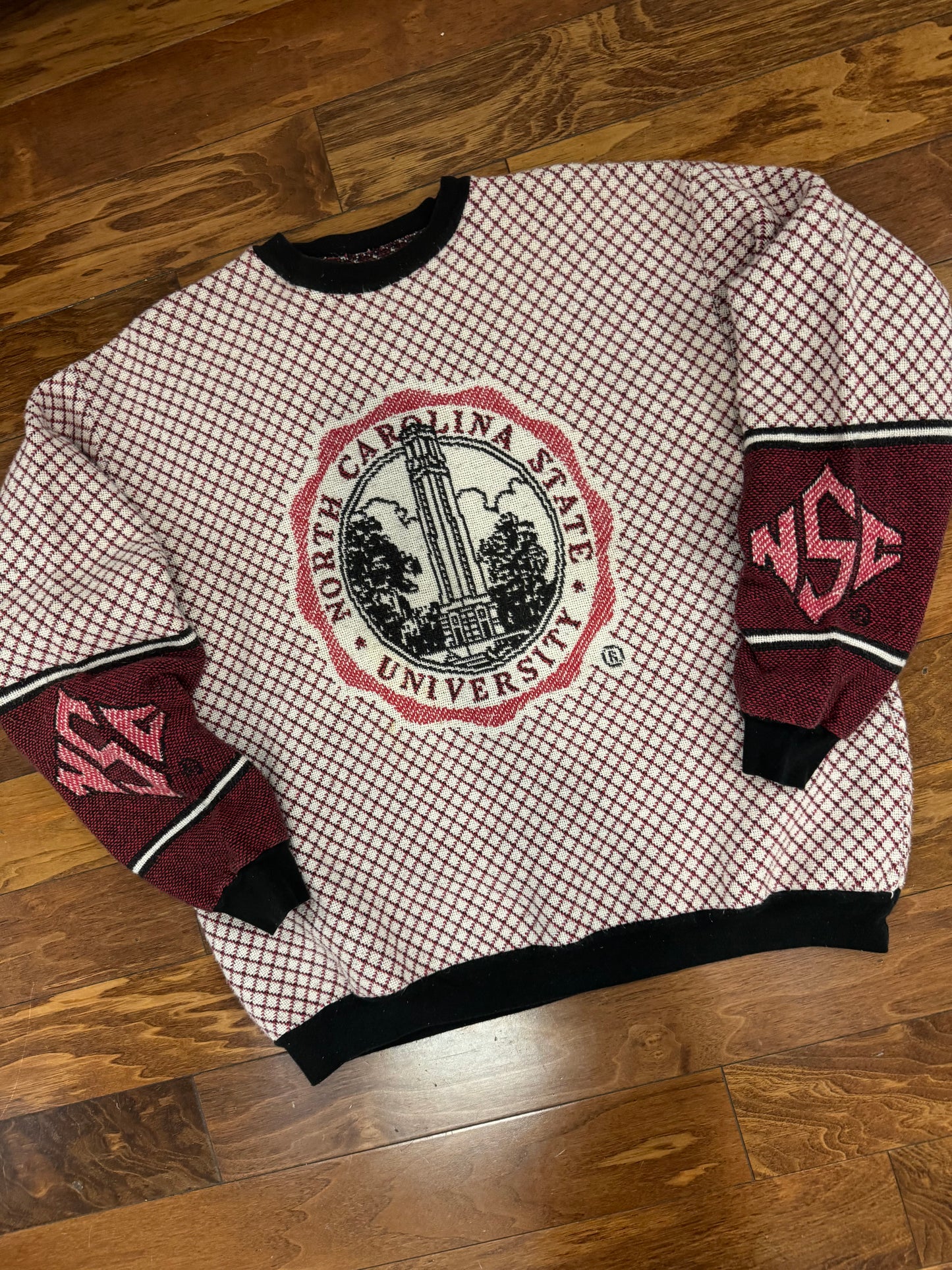 80s NC State University (NCSU) Rare Knit Sweater (XL)