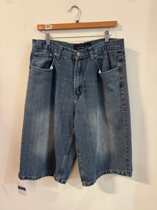00s Brooklyn Xpress Baggy Shorts (34)