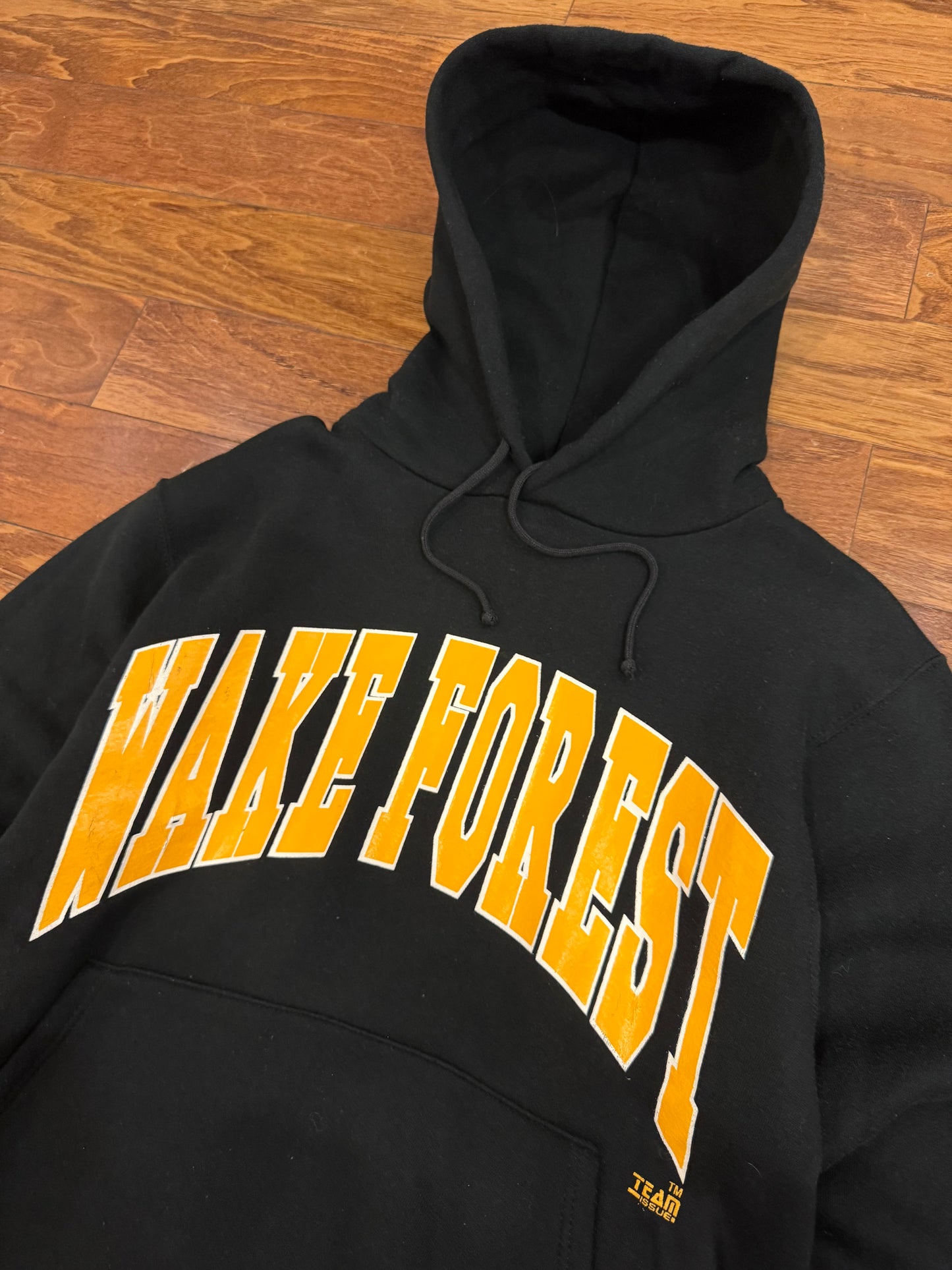 90s Wake Forest University Spell Out Russell Athletics Vintage Hoodie (M)