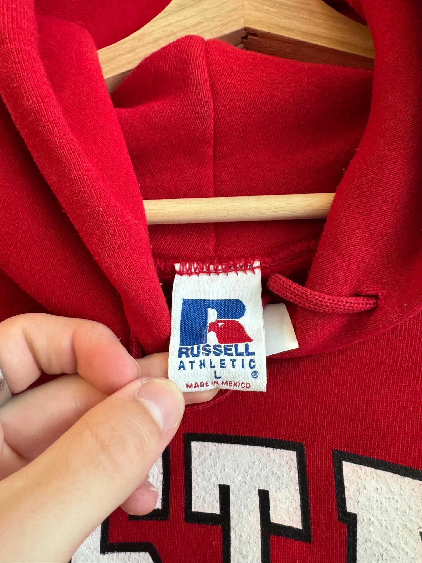 2000s NC State Wolfpack Russell Athletics Red Hoodie (L)