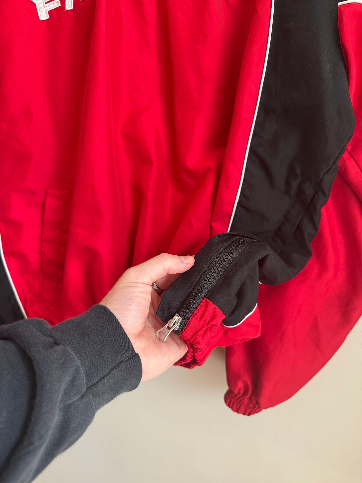 2010s Atlanta Falcons Red Spell Out Windbreaker (XL)