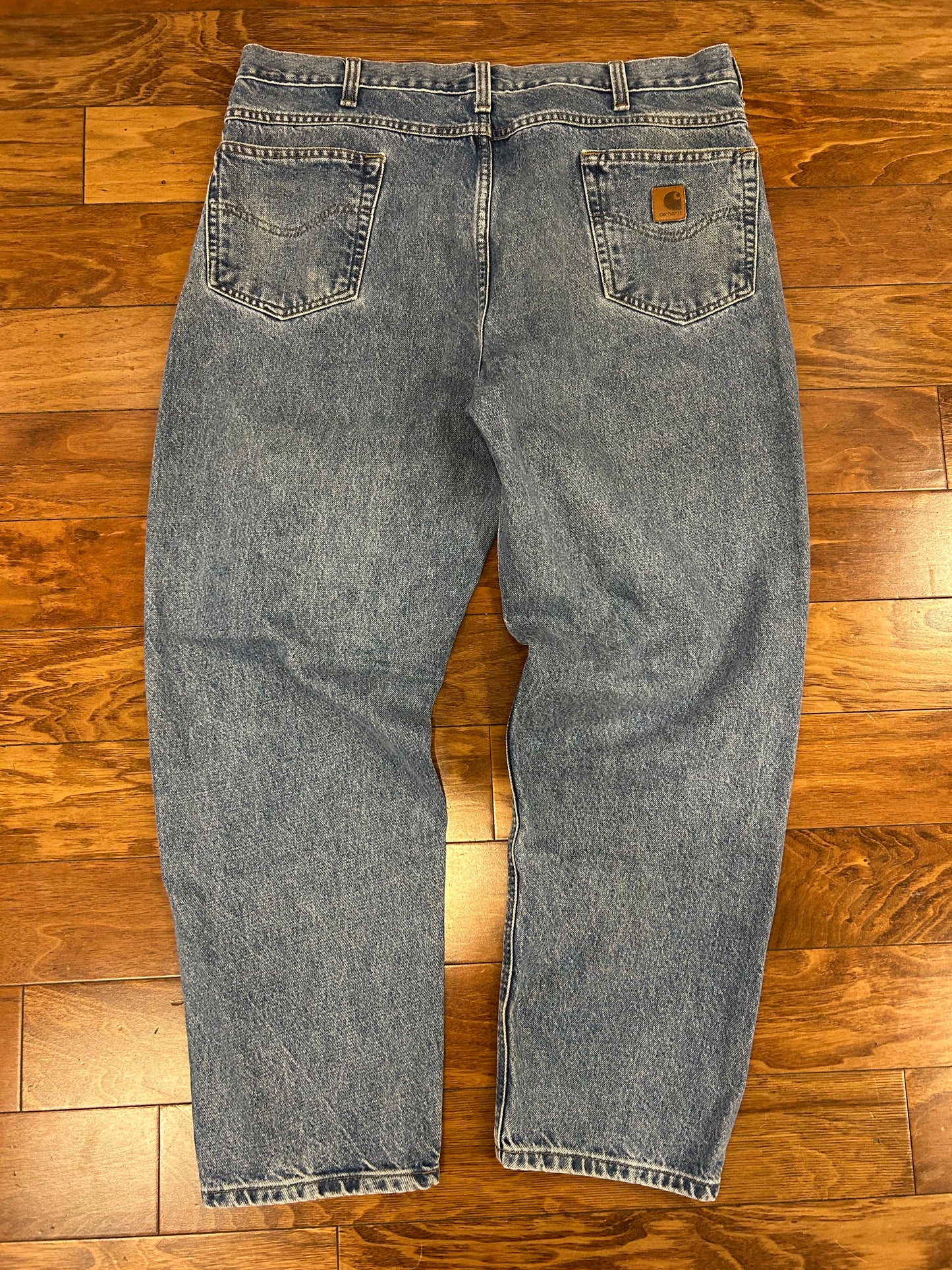 2009 Carhartt Relaxed Fit Faded Blue Jeans (40 x 30)