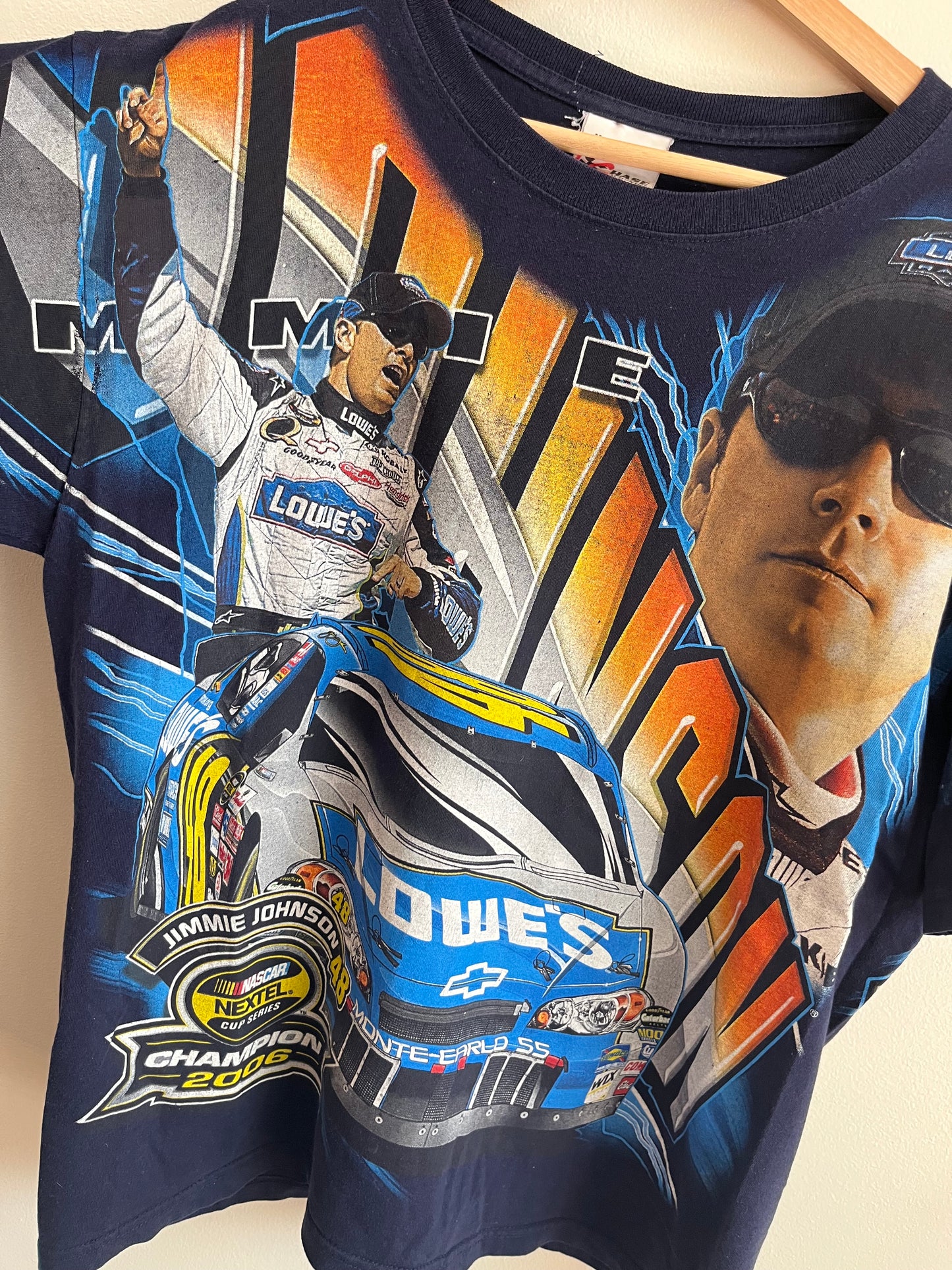 2006 Nascar Jimmie Johnson Lowe's AOP Tee (M)