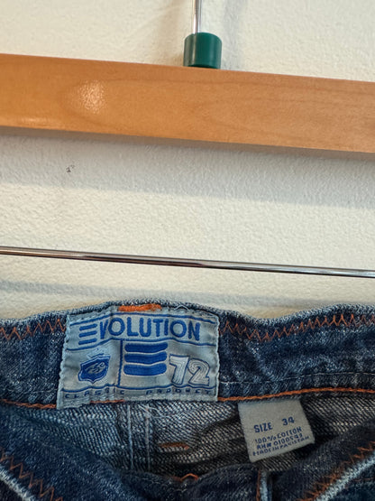 00s Evolution Baggy Patched Shorts (34)