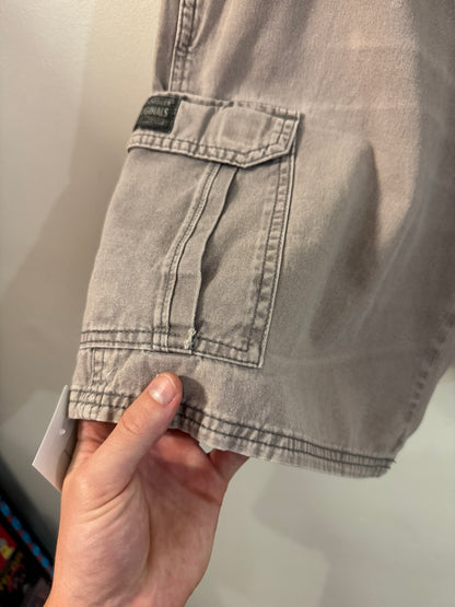 00s Wrangler Faded Cargo Shorts (34)