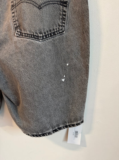 90s Levi's 560 Faded Black Jean Shorts (37)