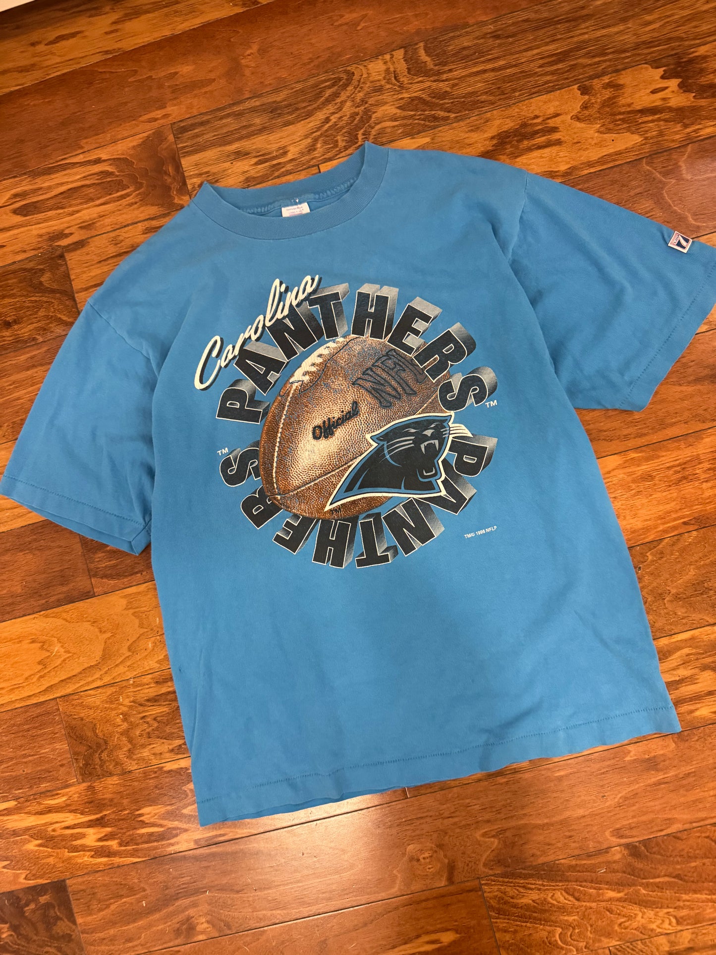 1996 Carolina Panthers Logo 7 Graphic Tee (L)