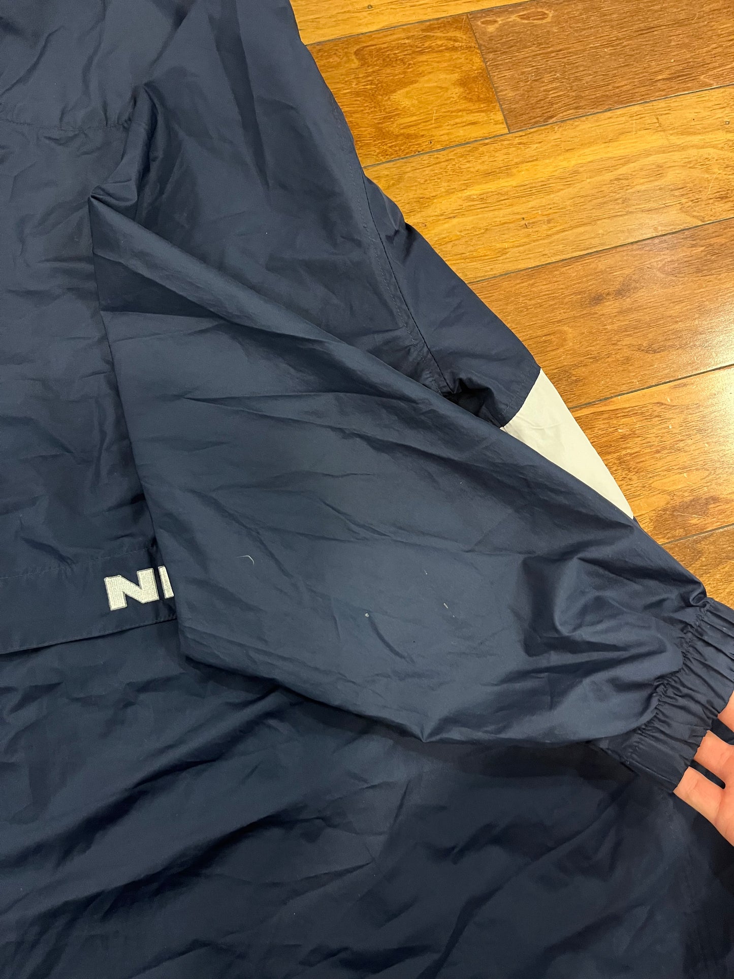 00s Nike Essential Navy SO Windbreaker (L)