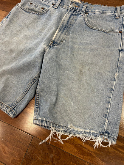 90s Gap Easy Fit Jean Shorts (34)