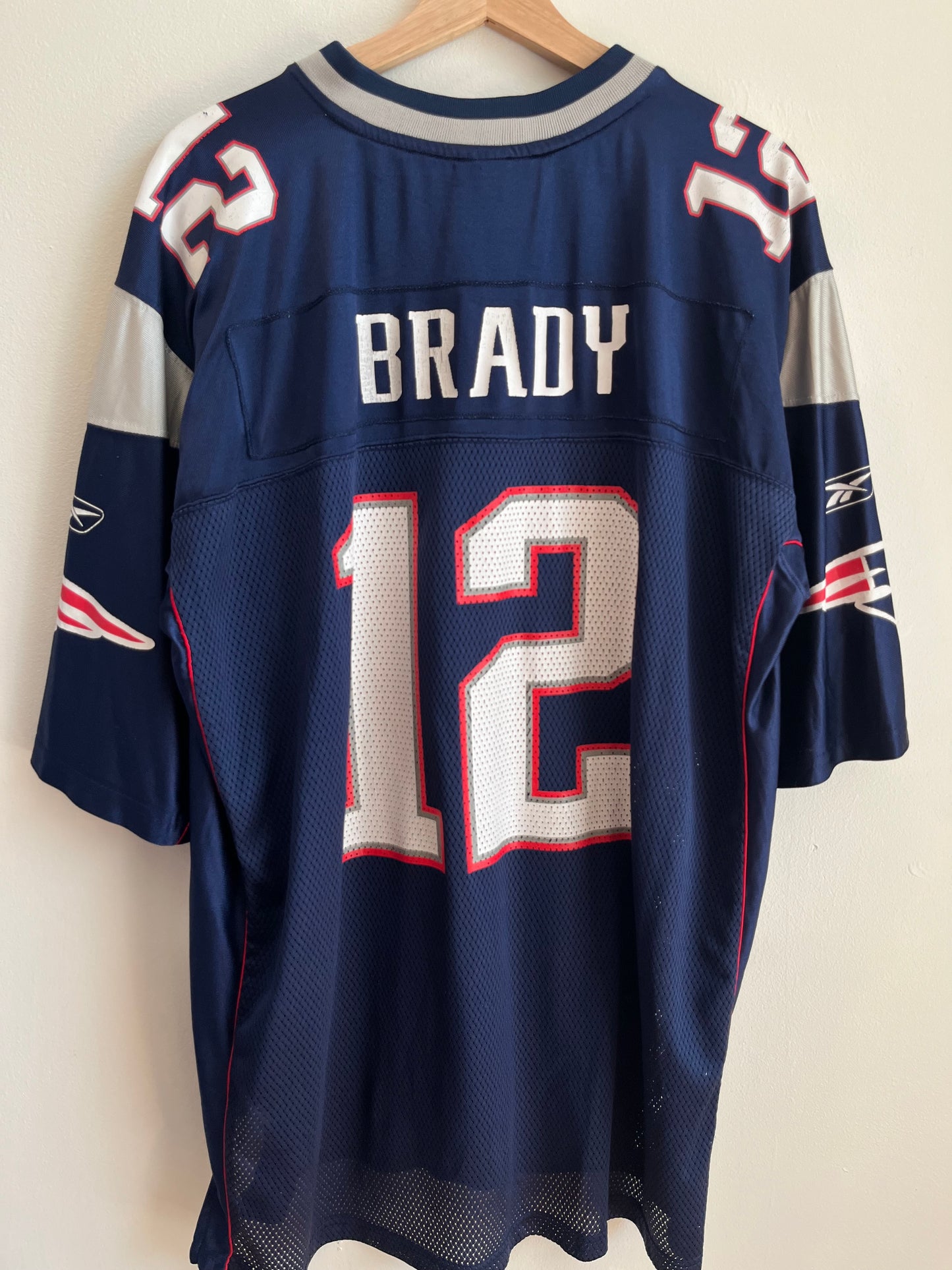 00s New England Patriots Tom Brady Reebok Jersey (XL)