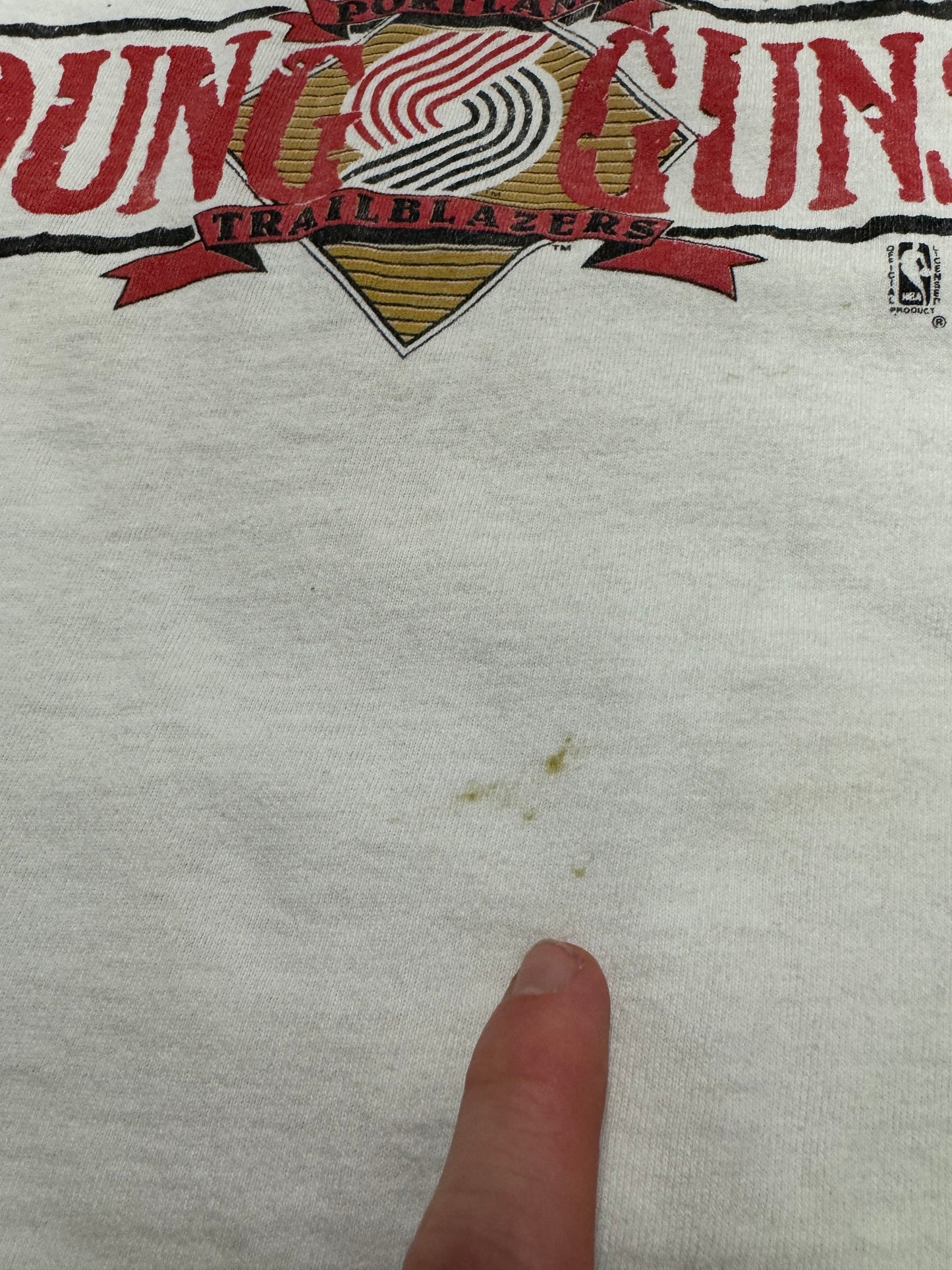 90s Vintage Portland Trail Blazers Caricature Young Guns Thrashed Tee (L)