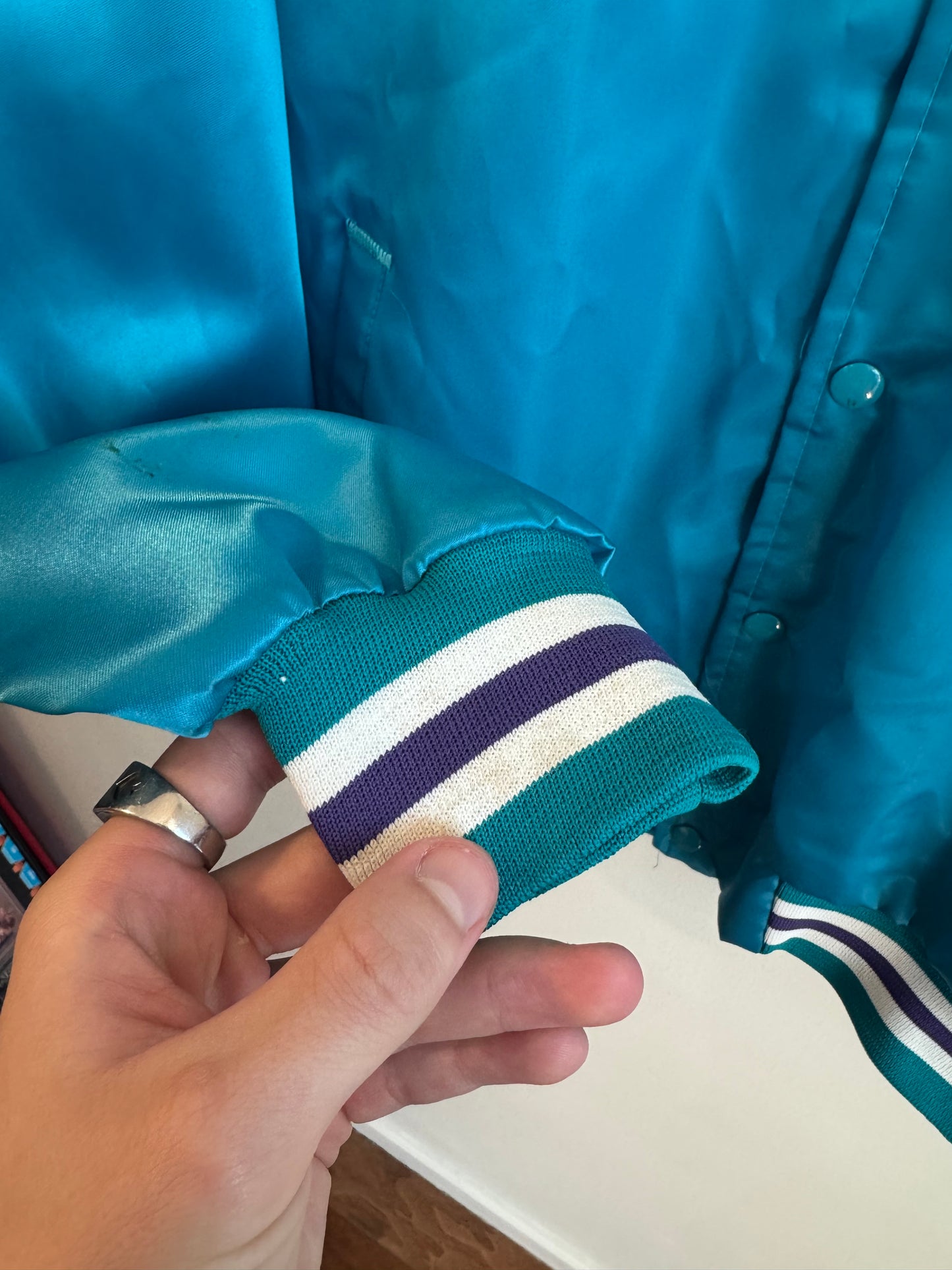 90s Charlotte Hornets NBA Chalk Line Satin (M)
