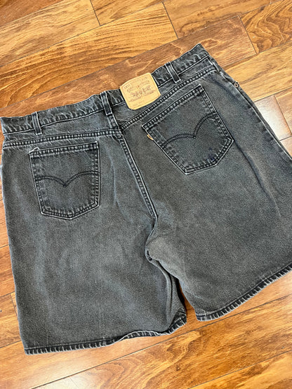 90s Levi's Black Orange Tab Jean Shorts (40)