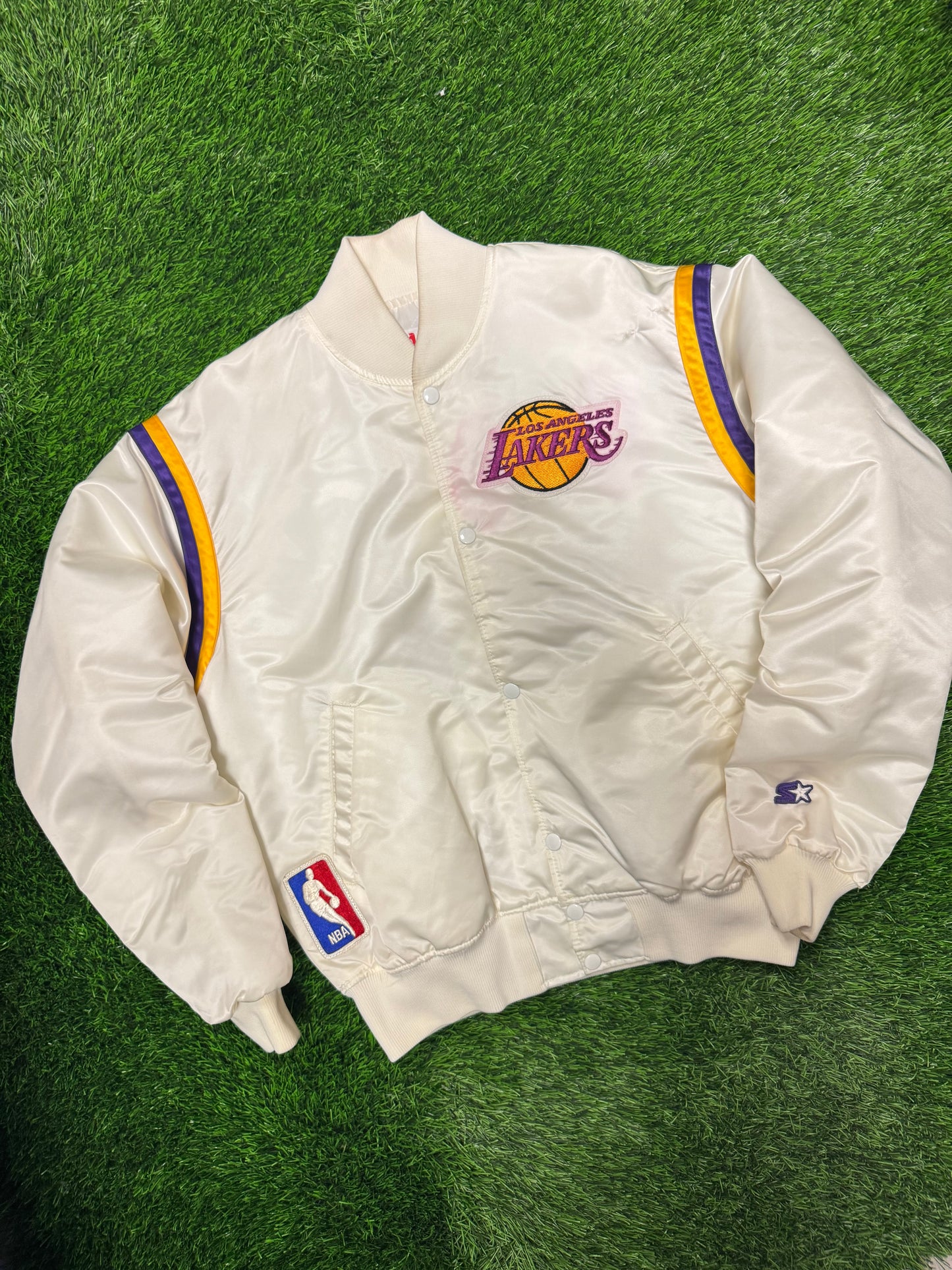 80s Los Angeles Lakers White Starter Satin Jacket (L)