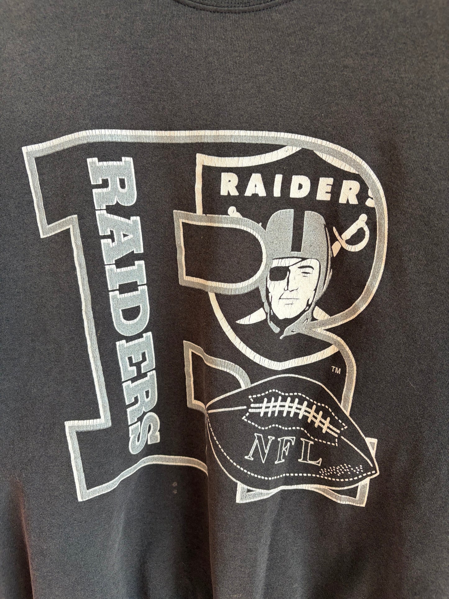 1990s Oakland Raiders Hanes Faded Black Crewneck (XXL)