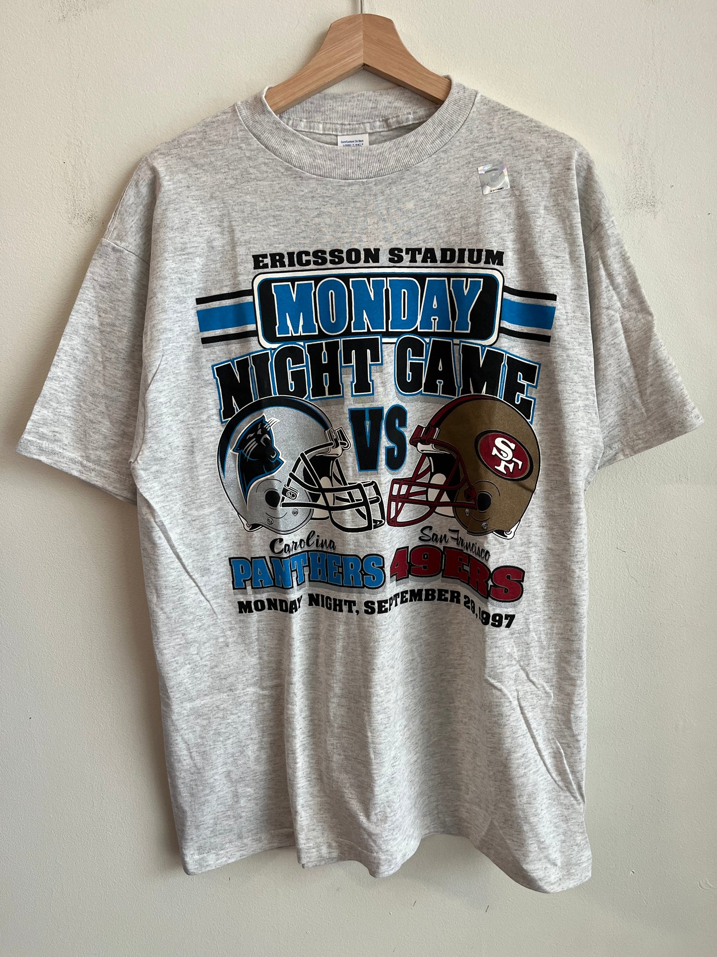 97 Panthers v 49ers Logo 7 Deadstock Monday Night Game Tee (L)