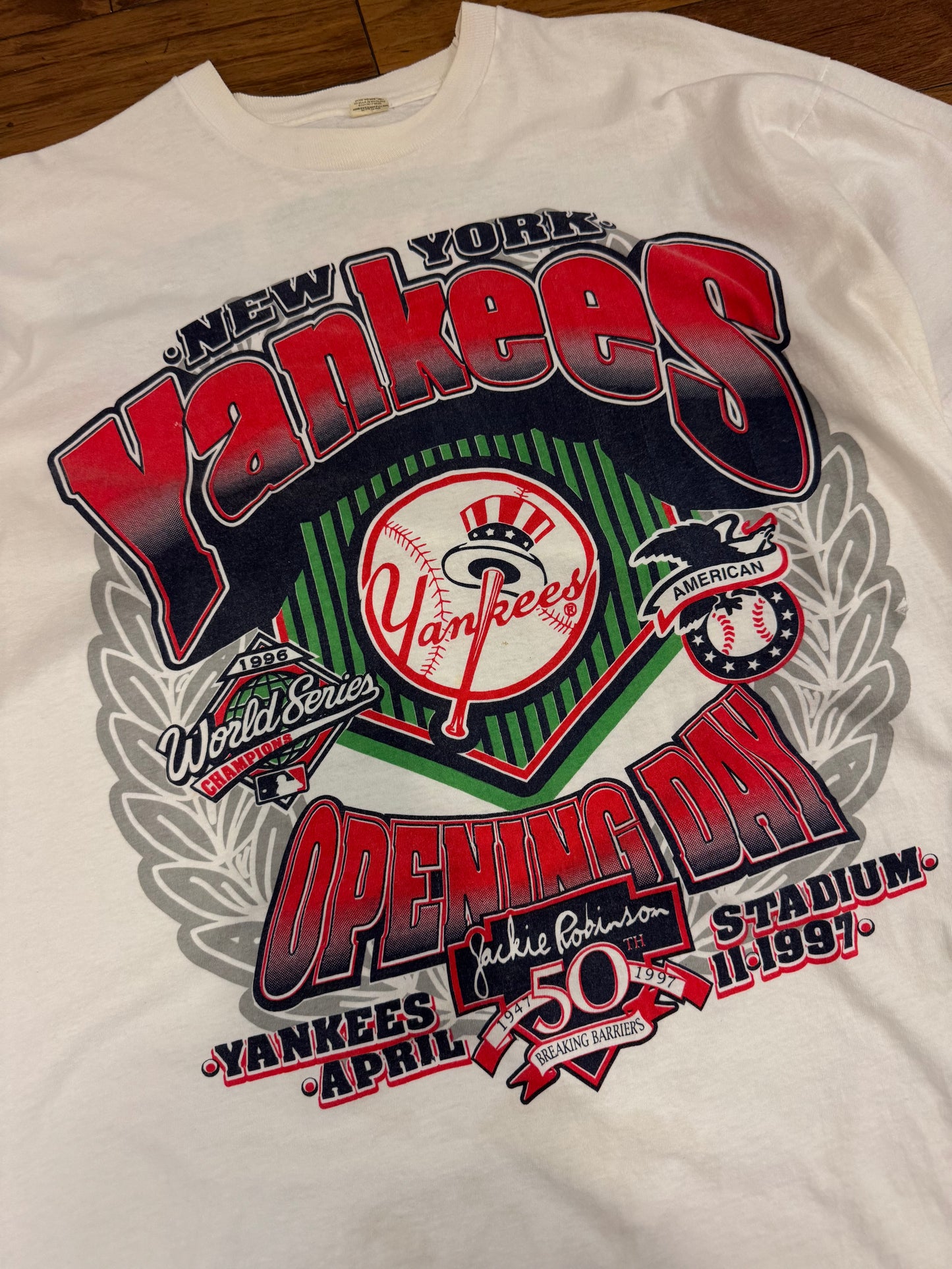 1997 NY Yankees Opening Day Uncle Sam Vintage Jackie Robinson 50th MLB Tee (XL)
